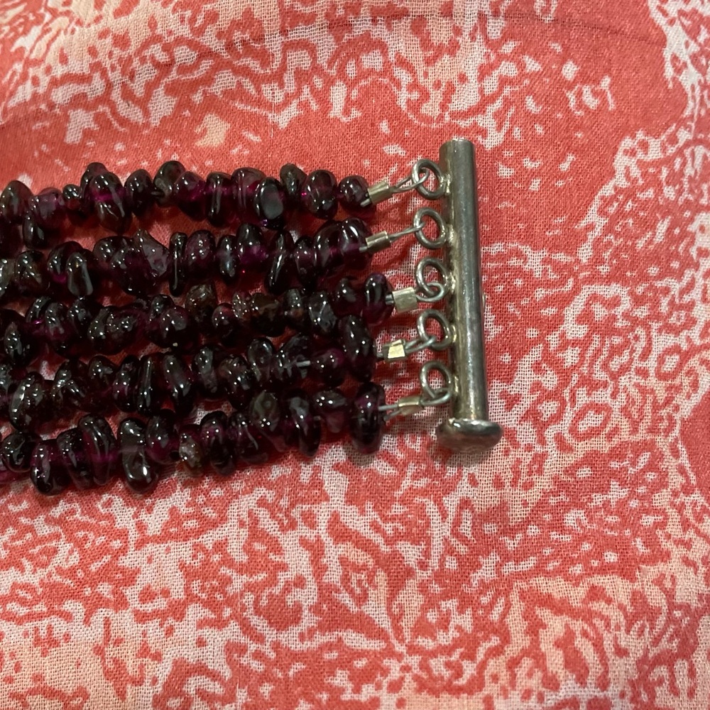 .925 8” garnet 5-strand bracelet sterling silver fine jewelry vintage - Picture 3 of 7